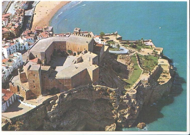 Postal JC0436: Costa del Azahar, Peñiscola (Castellon). Vista aerea del castillo