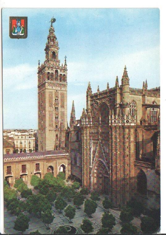 Postal JC0746: Sevilla. La Catedral y la Giralda