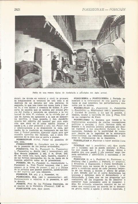 LAMINA 22551: Patio de una posada de Andalucia a principios del siglo XX