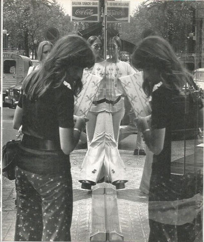 LAMINA 22134: Barcelona. Compras en Passeig de Gracia