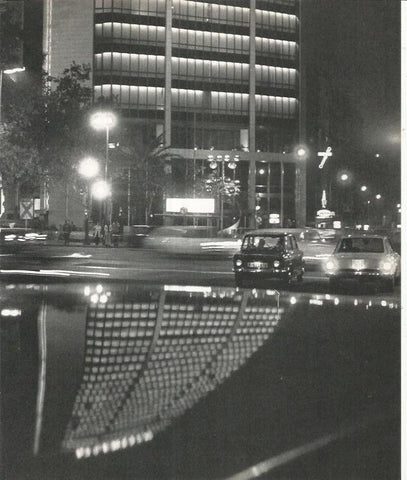 LAMINA 22133: Barcelona. Sede de banco en Passeig de Gracia