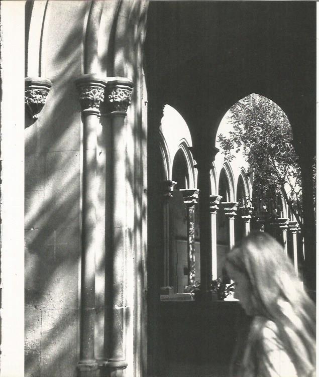 LAMINA 22118: Barcelona. Claustro de la iglesia de la Purisima Concepcion