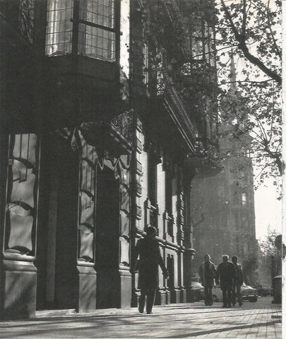 LAMINA 22116: Barcelona. Detalle del Passeig de Gracia