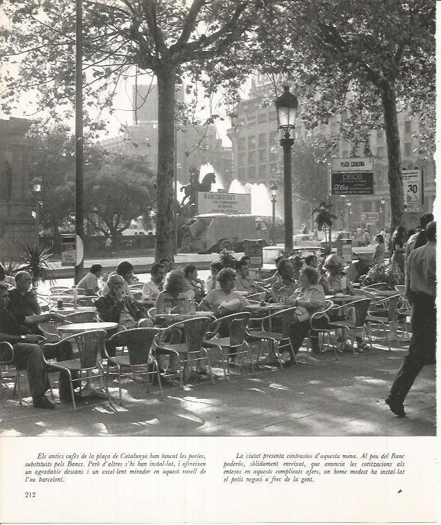LAMINA 22096: Barcelona. Terraza en Plaza Catalunya