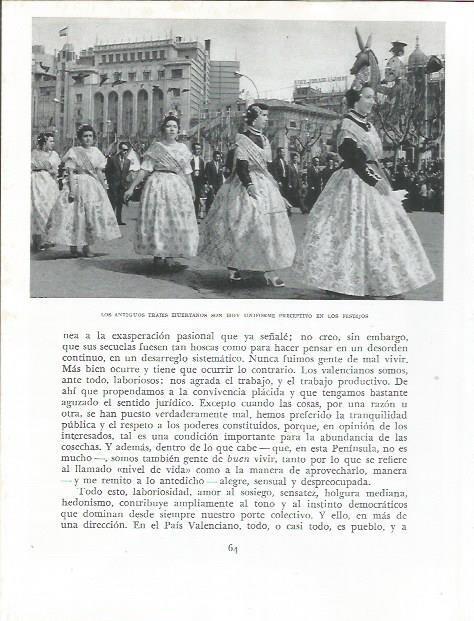 LAMINA 21795: Desfile de falleras