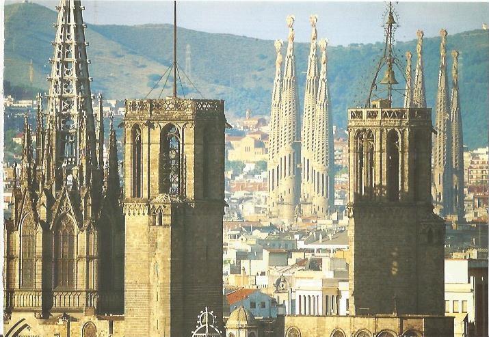 LAMINA 24091: Vista de la Sagrada Familia de Barcelona