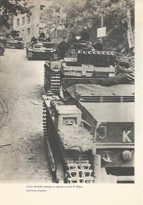 LAMINA 24662: Tanques alemanes en Belgica