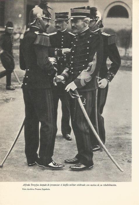 LAMINA 24633: Alfredo Dreyfus en un desfile militar