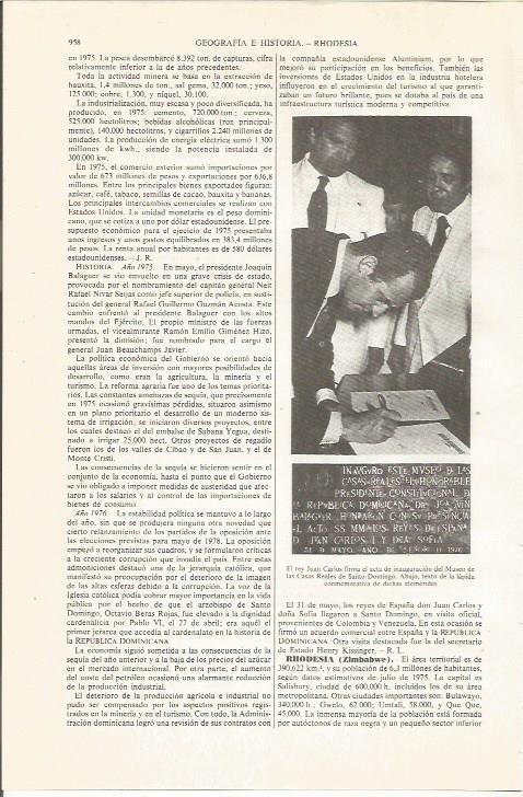 LAMINA ESPASA 36150: Juan Carlos I firma el acta de inauguracion del Museo de las Casas Reales de Santo Domingo