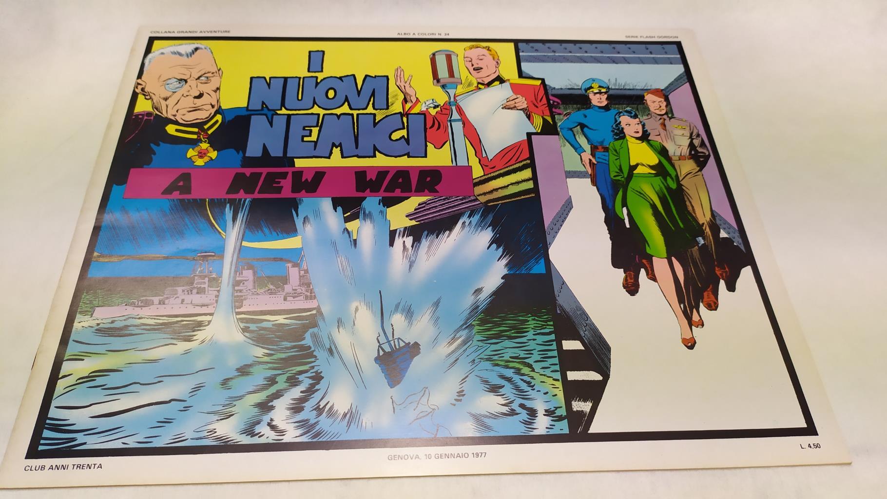 Album: Serie Flash Gordon - Albo a colori N. 24: I nuovi nemici a new war
