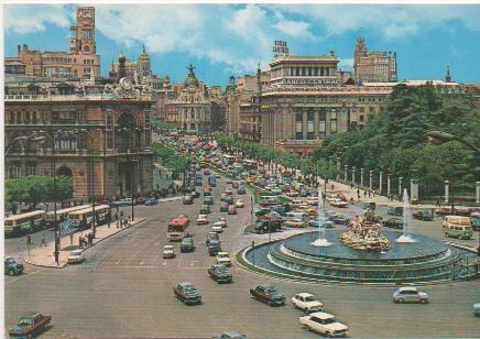 Postal E00702: Plaza de la Cibelesy Calle de Alcalá, Madrid