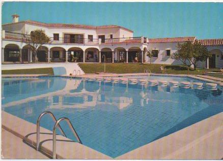 Postal E00731: Patio el alcornocal, Estepona, Málaga