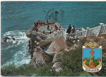 Postal E00661Plazoleta del Castillo, Benidorm