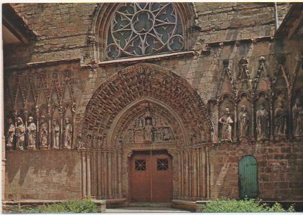 Postal E00926: Portada Santa María, Oliete, Navarra