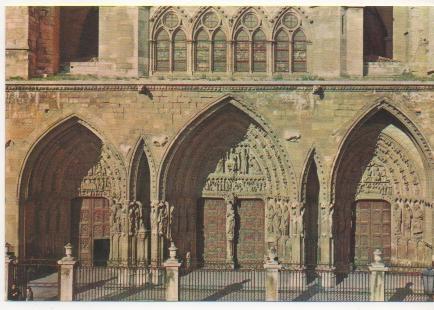 Postal E00888: Pórtico Catedral de León
