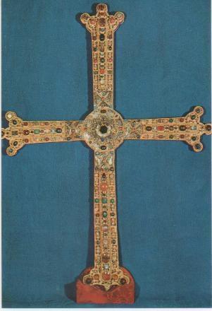 Postal E00259: Cruz de la Victoria siglo X Catedral de Oviedo