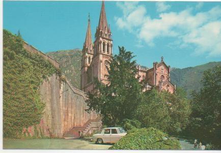 Postal E00207: La Basílica, Covadonga