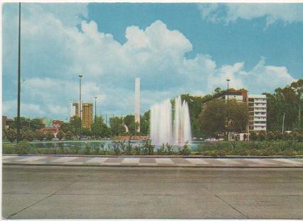 Postal E00179: Fuente en la Plaza, Guadalajara, Mexico