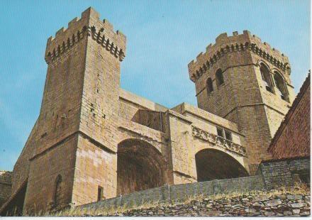 Postal E02327: Castillo de Ujué, Navarra