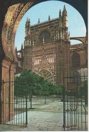 Postal E02454: Puerta de la Concepción,Catedral de Sevilla