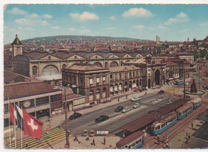 Postal E02082: Plaza de la estación, Zurich, Suiza