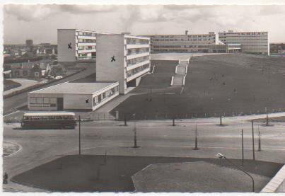 Postal E02081: Vue Générale, Lycée Féminin D'État, Caen, Francia