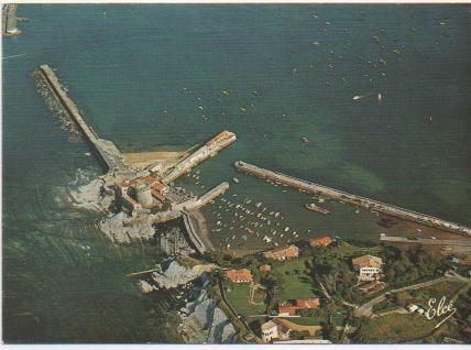 Postal E02204: St Jean de Luz,Francia