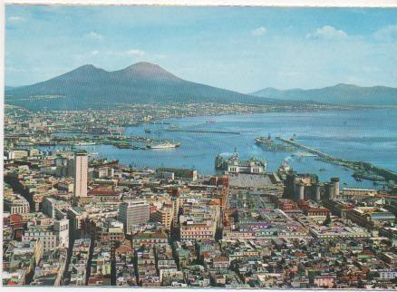 Postal E02198: Vista de Napoles y el Vesuvio, Italia