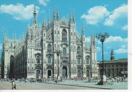 Postal E02252: Catedral de Milán, Italia