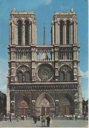 Postal E02250: Notre-Dame de Paris, Francia