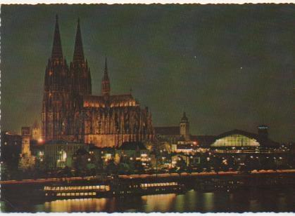 Postal E02166: Imagen nocturna de la Catedral de Colonia, Alemania