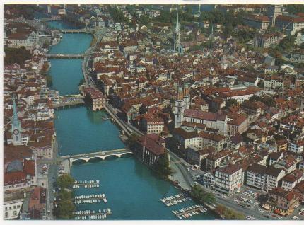 Postal E02164: Zürich Limmat Altstadt, Suiza