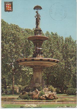 Postal E01685: Dama del Paraigues, Parc de la Ciutadella, Barcelona