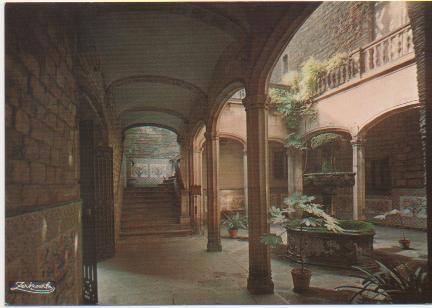 Postal E01530: Patio Casa del Arcediano,Barcelona