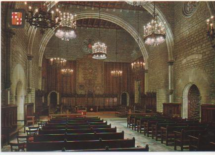 Postal E01524: Salón de Ciento, Barcelona