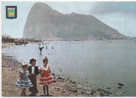 Postal E01909: Peñon de Gibraltar desde el espigón, La Linea
