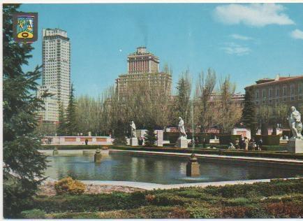 Postal E01884: Jardines de Sabatini, Madid