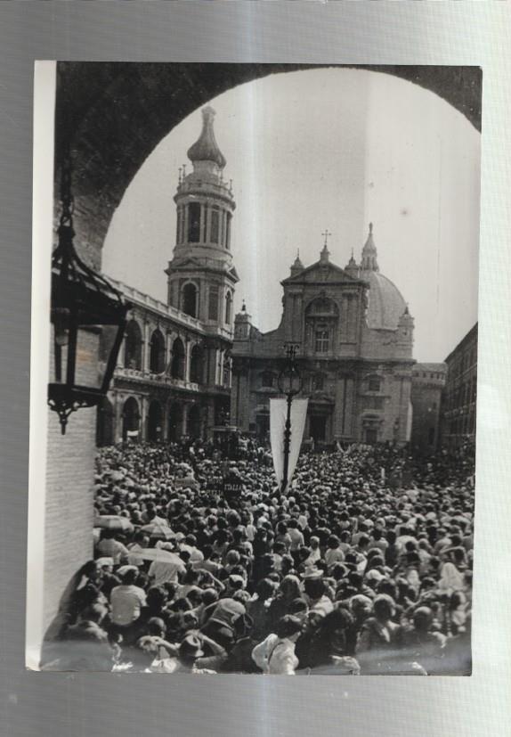 Foto Prensa numero 219: Plaza Santuario de Loreto