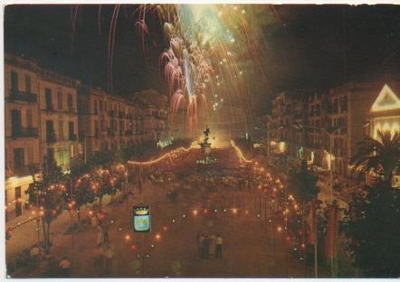 Postal E01765: Paseo Cara del Rey en fiestas patronales, Ibiza