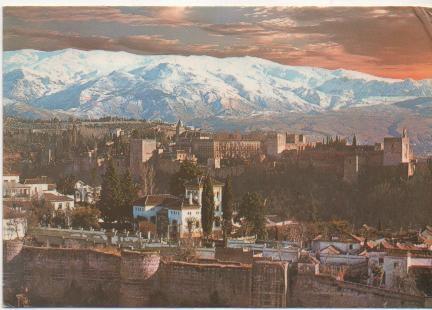 Postal E01859: Sierra Nevada y La Alhambra, Granada