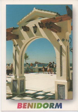 Postal E01131: Plaza del Castillo, Benidorm
