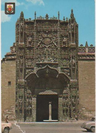 Postal E01042: Fachada de San Gregorio, museo Nacional de Escultura, Valladolid
