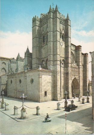 Postal E01056: Nave Mayor Catedrl de Burgos