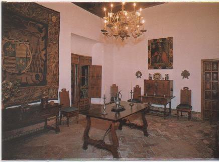 Postal E01004: Dormitorio negro, Palacio de Viana, Córdoba