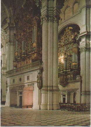 Postal E01061: Órganos Catedral de Granada