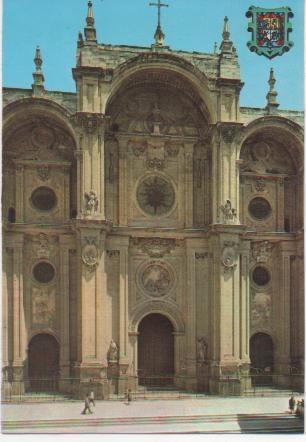 Postal E01062: Fachada principal Catedral de Granada