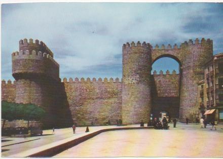 Postal E01398: Muralas.Entrada por la Puerta de Santa Teresa, Avila