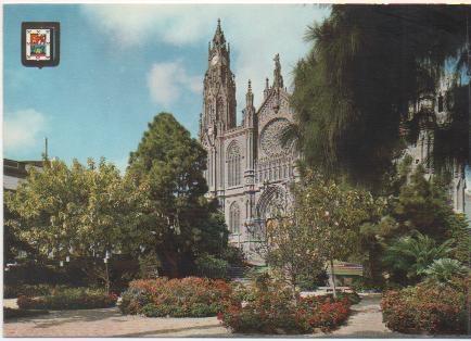 Postal E01377: Catedral Arucas, Gran Canaria