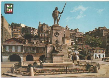 Postal E01453: El Berbés, Monumento al Pescador, Vigo