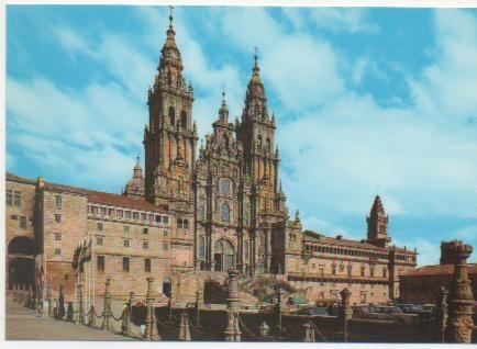 Postal E01317: Catedral, fachada del Obradorio, Santiago de Compostela